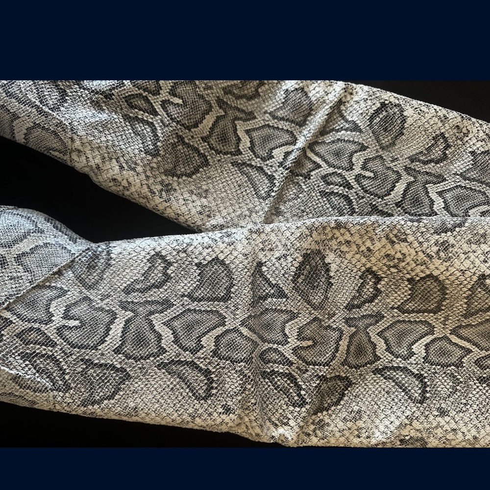 Express python boots - Picture 3 of 3